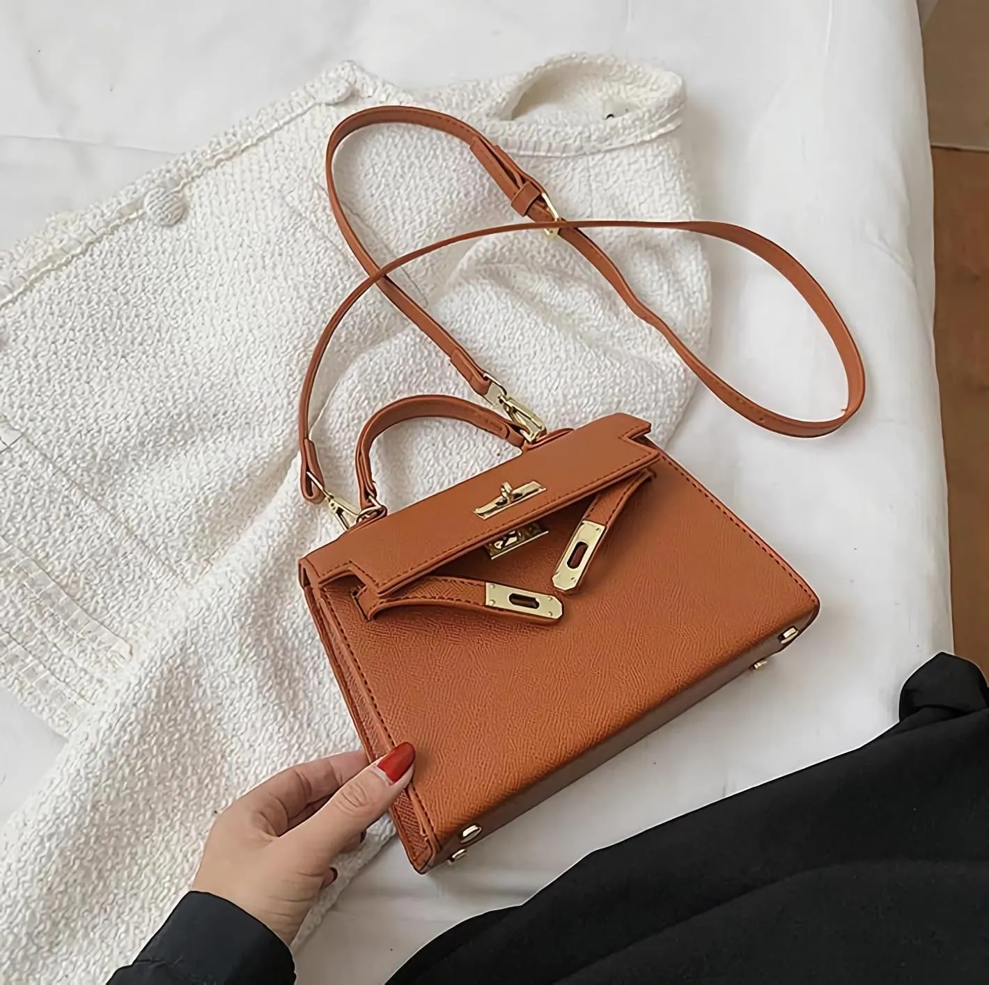Women's adjustable shoulder straps shoulder bags and crossbody bags commuter handbags PU underarm Purses